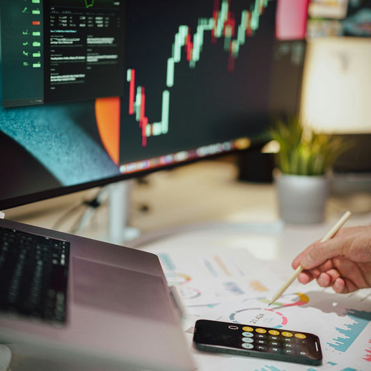 AI-Powered Treasury Management & DeFi Yield Strategies Report